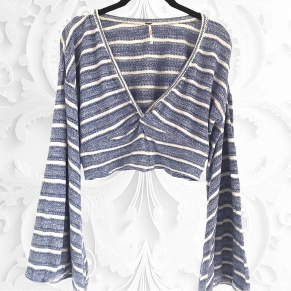 Free People Give It A Spin Cropped Knit Bell Sleeved Bolero